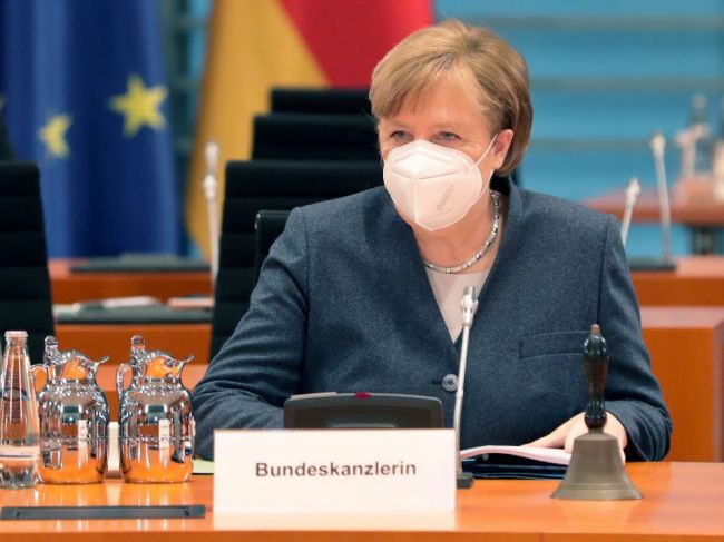 Merkelová v stredu navrhne predĺžiť lockdown do konca februára