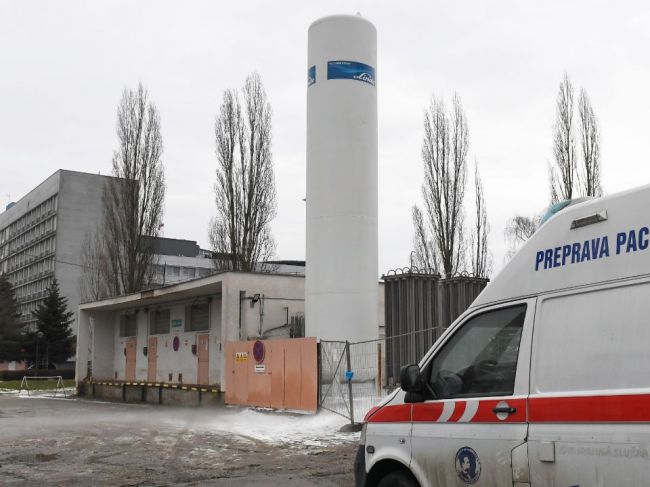 V košickej nemocnici pribúda počet pacientov s britskou mutáciou koronavírusu