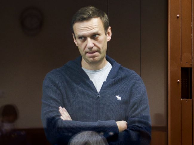 Navaľnyj opäť predstúpil pred súd, ostro kritizoval sudkyňu