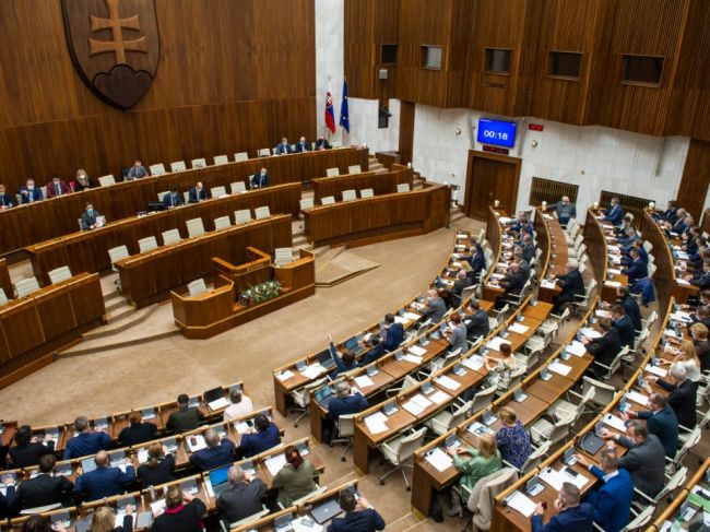 SaS: Podpora referenda za predčasné voľby zo strany KOZ je znepokojujúca