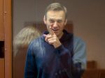 Európsky súd pre ľudské práva nariadil Rusku okamžite prepustiť Navaľného