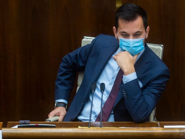 Šeliga hovorí o ďalších odchodoch poslancov z koalície, Remišovej tvrdenia popiera