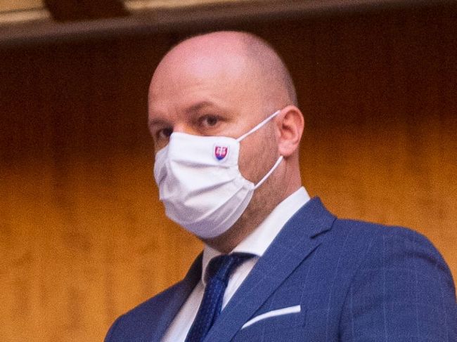 Naď: Starostov v ZMOS usmerňujú, aby "rebelovali" proti testovaniu na COVID-19