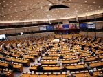 EÚ upozornila Slovensko na porušenie práva v dvoch oblastiach