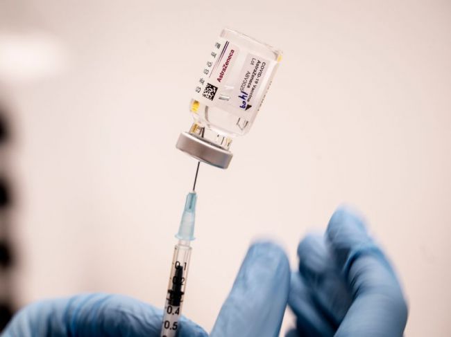 ŠÚKL: Očkovanie vakcínou AstraZeneca je bezpečné