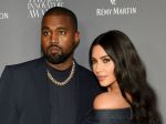 Kim Kardashianová požiadala o rozvod s Kanyem Westom