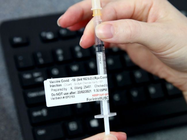 U dvoch vakcín sa potvrdilo výrazné zníženie počtu hospitalizácií na COVID-19