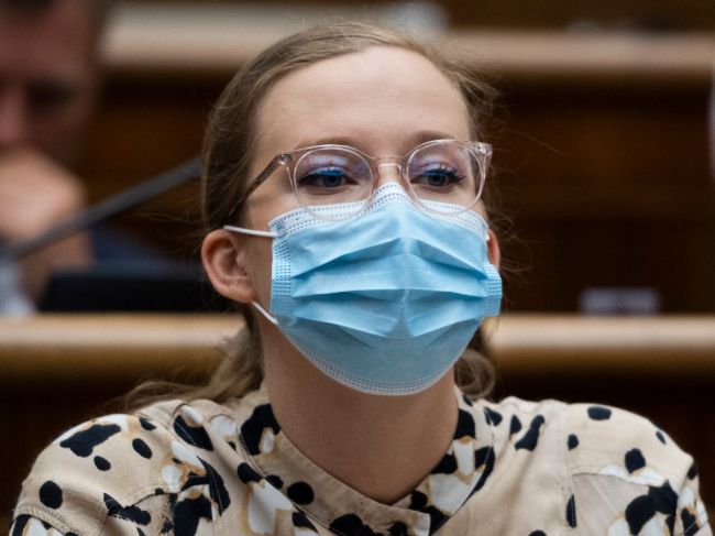 Marcinková: Prinášame novelu zákona, ktorá dorovnáva materské pre vojačky