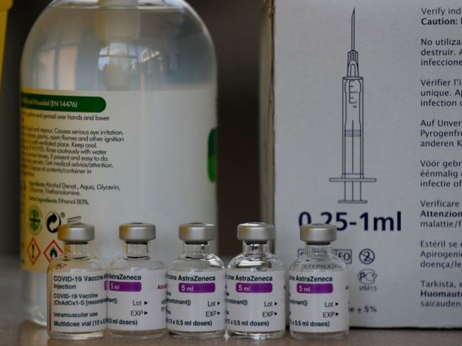 Počet zaočkovaných oboma dávkami vakcíny v Poľsku presiahol milión