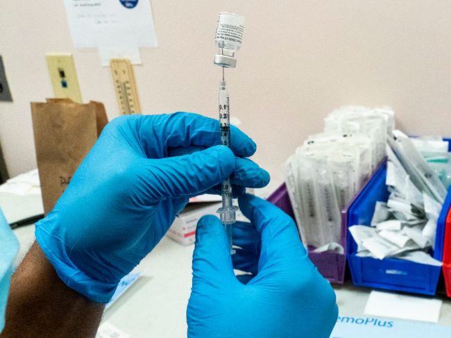 Rozsiahla štúdia potvrdila 94-percentnú účinnosť vakcíny Pfizer
