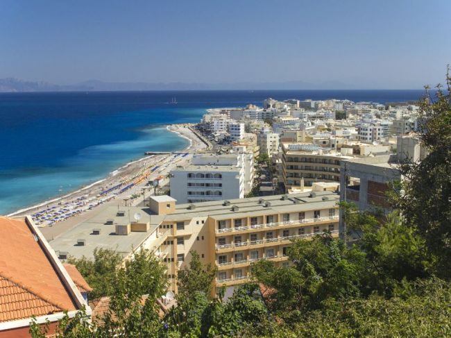 Cestovky letnú sezónu pripravujú, pozornosť upriamujú na grécke ostrovy