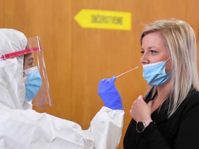 KDH žiada nahradiť antigénové testy iným druhom testov