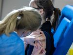 Mimoparlamentné PS kritizuje systém očkovania proti COVID-19