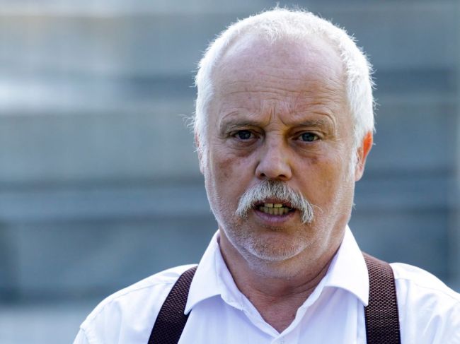 Šramko: Obliekanie mŕtvych, ktorí mali COVID-19, je komerčná služba