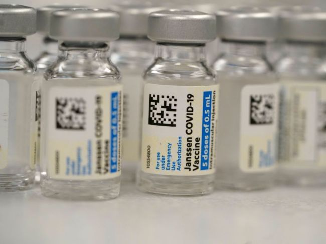 WHO odporúča vakcínu Johnson & Johnson i v krajinách, kde sa šíria nové varianty