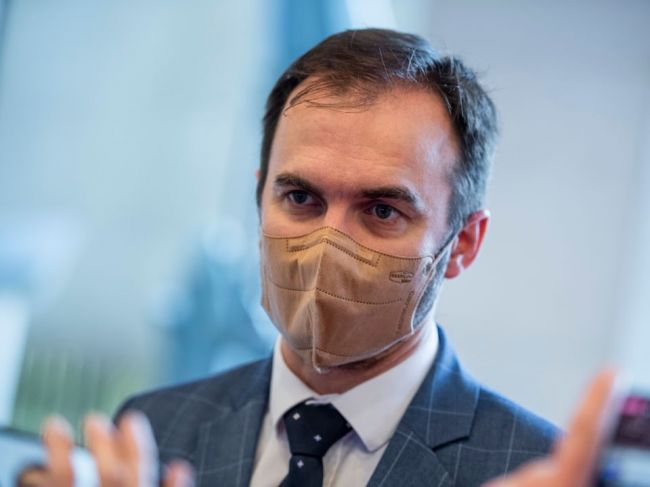 Šipoš: Premiér sa nikdy nedržal funkcií, sebareflexiu by mali urobiť aj partneri
