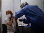 Dobrovoľníci žiadajú preveriť účinnosť ruskej vakcíny EpiVacCorona