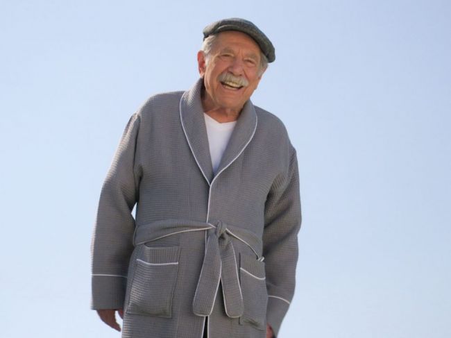Americký herec a hudobník George Segal zomrel vo veku 87 rokov