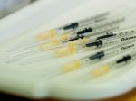 Na Slovensku pribudlo úmrtie po očkovaní, ŠÚKL priblížil výsledky pitvy