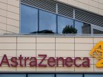 EÚ vyzvala AstraZenecu, aby vyvážala vakcínu z eurobloku až po splnení záväzkov