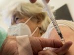 Vo štvrtok pribudlo 1272 nakazených, očkovanie ďalej napreduje