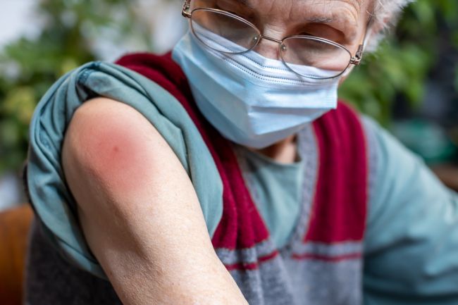 Foto: Po tejto vakcíne sa môžu objavovať zvláštne kožné problémy