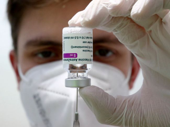 EMA opäť posúdi bezpečnosť vakcíny od AstraZenecy