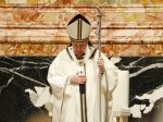 Vatikán: Nestrácajte nádej, vyzval pápež veriacich počas veľkonočnej vigílie