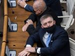 Smer-SD: Evidujeme cez 400.000 podpisov na iniciovanie referenda o voľbách