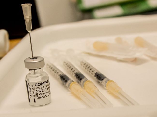 Ministerstvo zdravotníctva upozorňuje na voľné termíny na očkovanie v týchto mestách