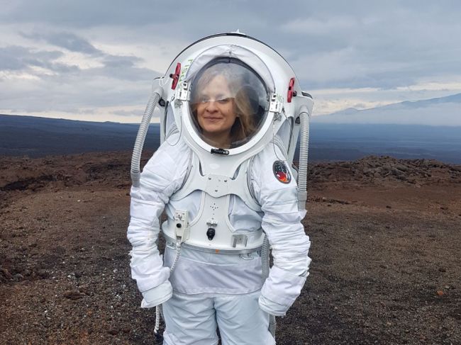 Let okolo Mesiaca: Do užšieho výberu postúpila aj slovenská astrobiologička