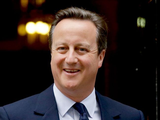 Britská vláda nariadila nezávislé vyšetrovanie lobingu expremiéra Camerona