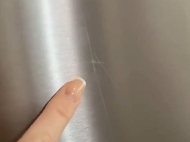 Video: Takto sa zbavíte škrabancov na chladničkách či sporákoch
