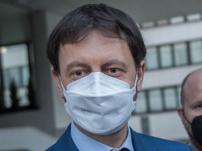 Premiér vycestuje do Českej republiky, stretne sa so Zemanom a s Babišom