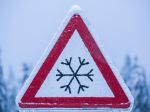 SHMÚ varuje pred snežením v týchto okresoch