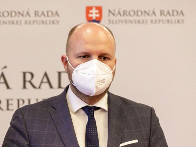 Jaroslav Naď tvrdí, že v Maďarsku sa už testuje vakcína Sputnik V