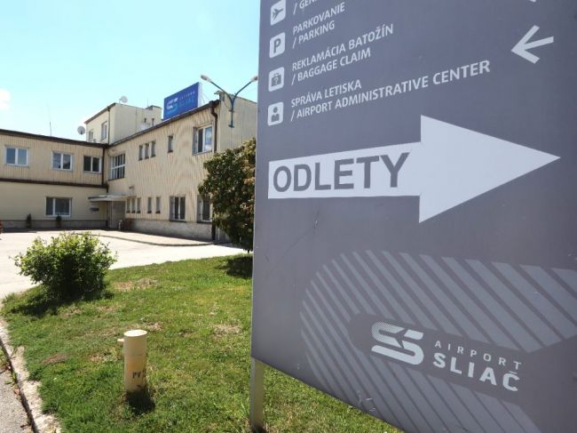 Vláda prerušila rokovanie o zvýšení základného imania spoločnosti Letisko Sliač
