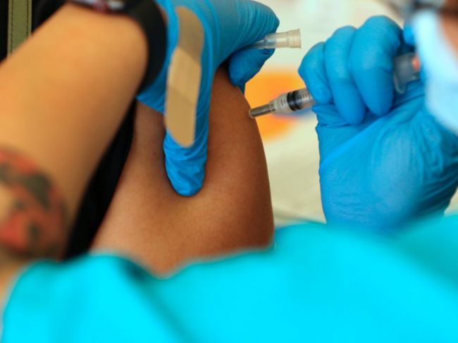 USA splnia cieľ 200 miliónov podaných dávok vakcín proti covidu tento týždeň