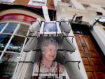 Britská kráľovná sa poďakovala verejnosti za podporu po smrti manžela