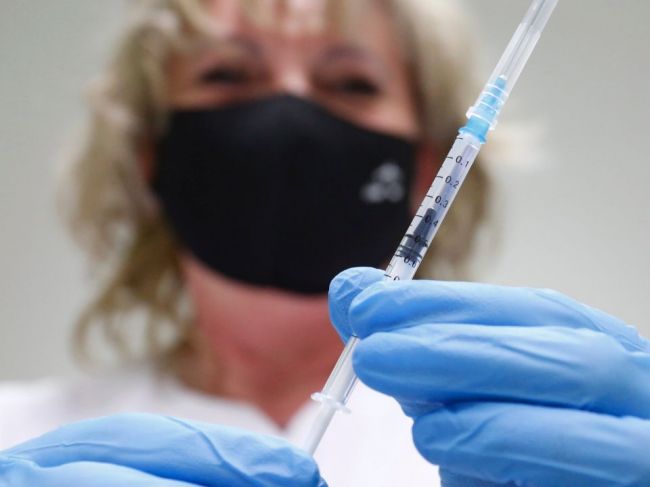 Nemecko plánuje zakúpiť od Ruska 30 miliónov dávok vakcíny Sputnik V