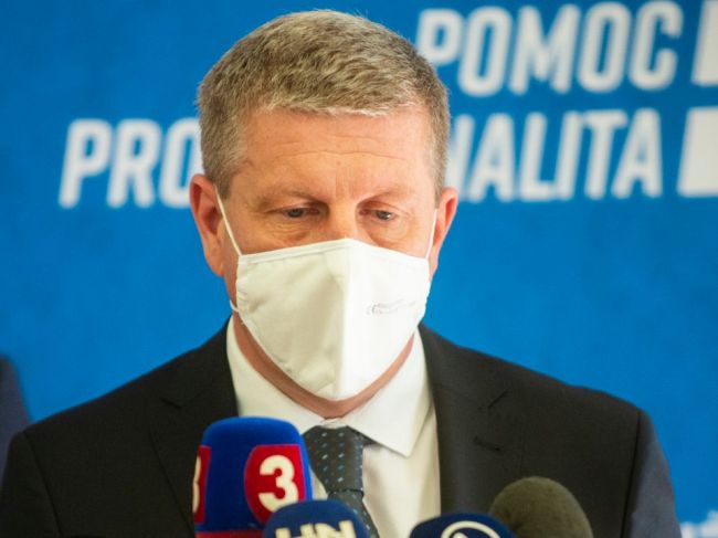 Zmluvu o Sputniku zverejnia, aj keby ruská strana nesúhlasila, potvrdil Lengvarský
