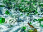 Sklo možno recyklovať donekonečna, triediť treba aj jeho úlomky