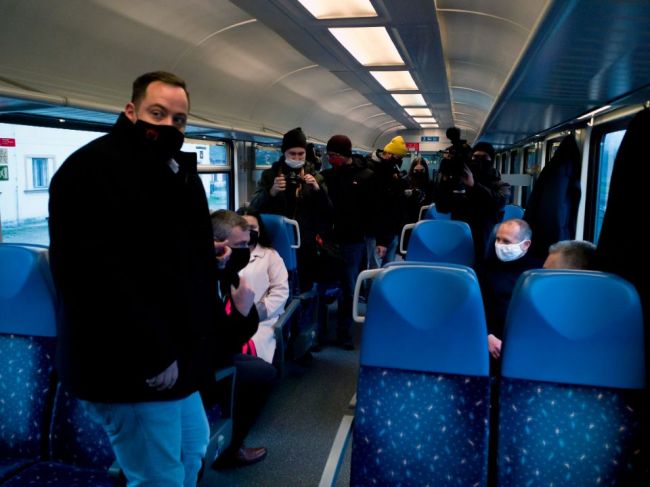 ZSSK obnovuje prevádzku vybraných medzištátnych spojov