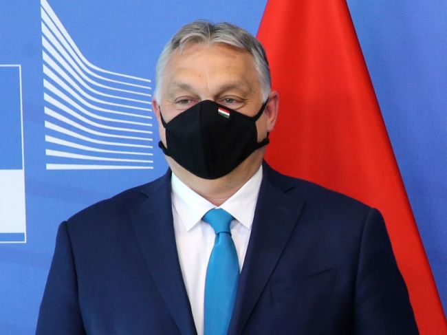Euractiv: Orbán zabránil tvrdšiemu vyhláseniu V4 voči Rusku