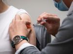 Kanada registruje prvé úmrtie osoby zaočkovanej vakcínou AstraZeneca