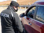 Polícia zaznamenala minulý týždeň takmer 2000 porušení protipandemických opatrení