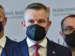 Prieskum: Voľby by na konci apríla vyhral Hlas, druhé je OĽANO