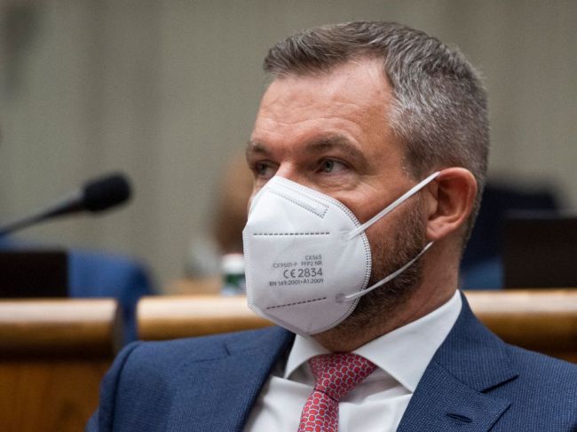 Pellegrini: Zmluva k Sputniku je nevýhodná, neviem, ako to niekto mohol podpísať