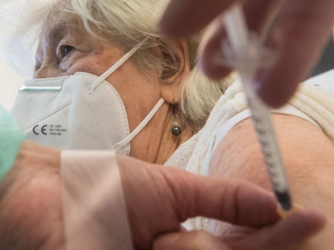ŠÚKL zverejnil prehľad hlásených nežiadúcich účinkov vakcín