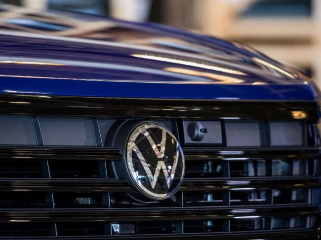 VW: Problém s dodávkami čipov pre automobilky bude trvať ešte niekoľko mesiacov